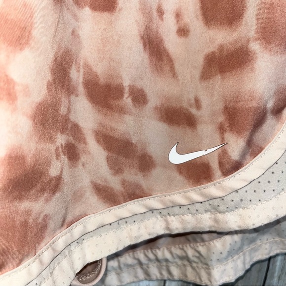 Nike Tempo Dri Fit Printed Spotted Running Orange Athletic Shorts XL - Picture 4 of 6